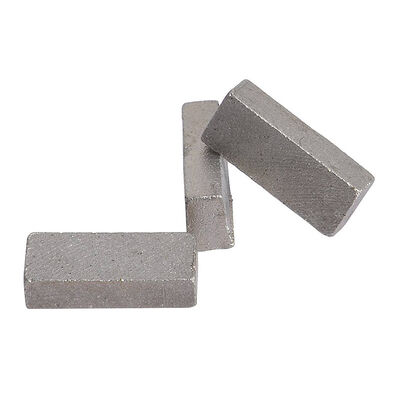 2.5mmコア厚さ マルブル石灰石のためのガングソーセグメント